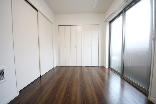 ハイハーバーの物件内観写真